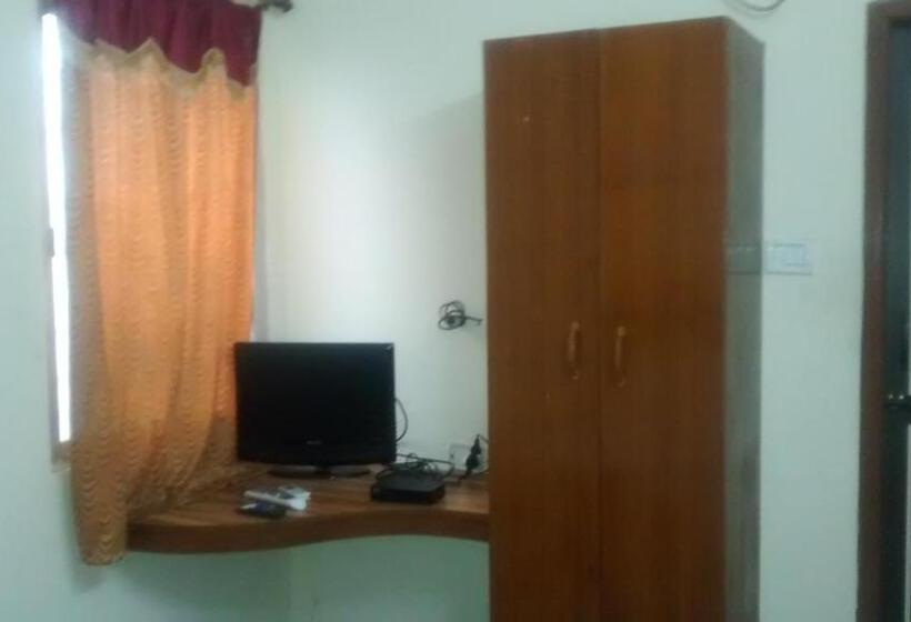 اتاق استاندارد, Central Mina Residency  Only For Indians