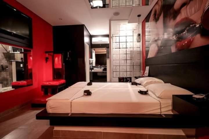 스위트, ápice Motel