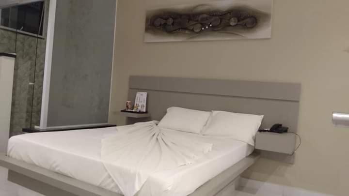 이그제큐티브 스위트, ápice Motel