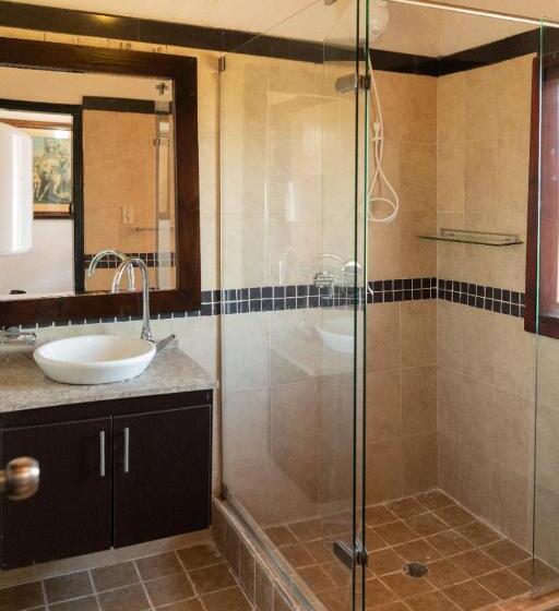 דירת חדר, Villa Claudia