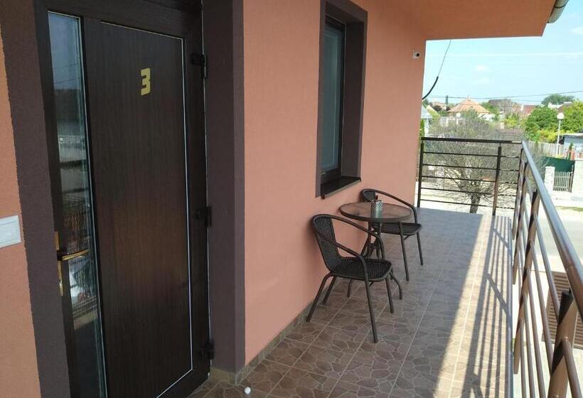 Апартаменты 1 Спальня с Балконом, Villa Cuba