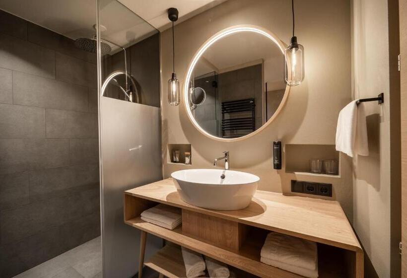 غرفة قياسية, Valentinerhof