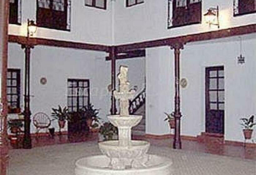 Дом 4 Спальни, Casa De Comedias