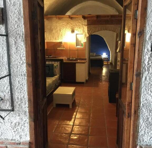 Quarto Estandar com Hidromassagem, Casas Cueva Y Cortijo La Tala En Guadix