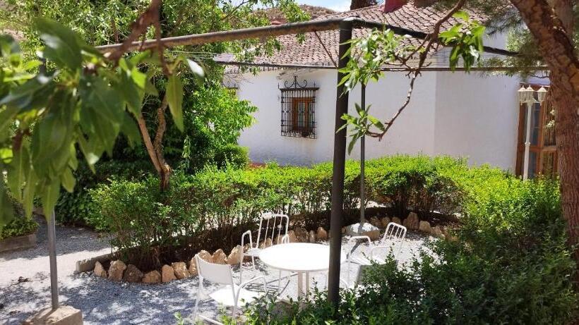 חדר סופריור עם ג'קוזי, Casas Cueva Y Cortijo La Tala En Guadix