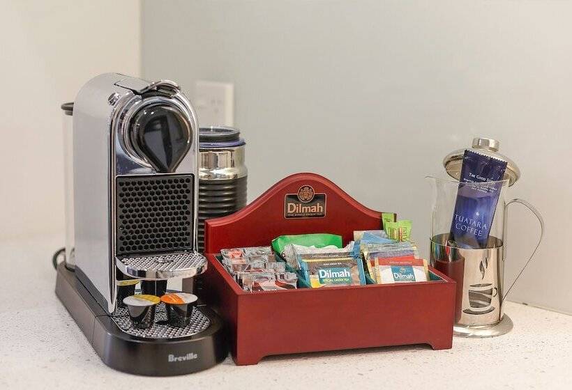 סוויטה אקזקיוטיב, Delorenzo Studio Apartments