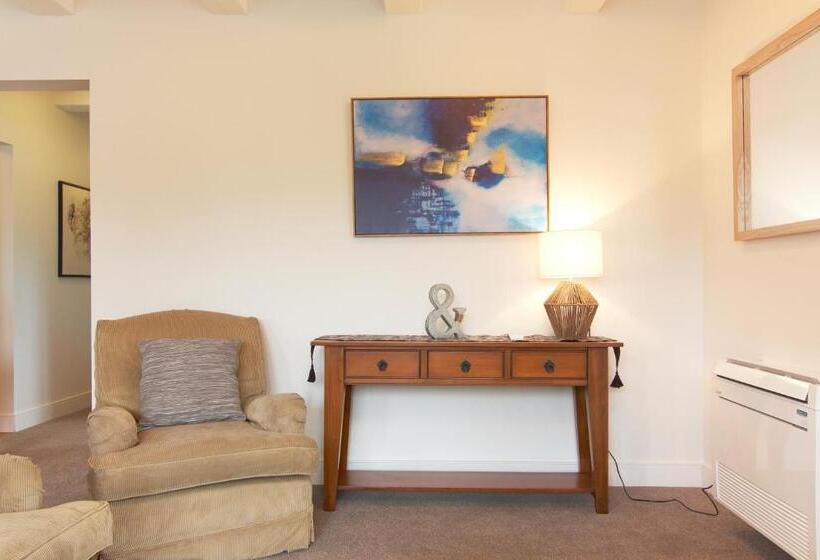 דירת חדר סופריור, Akaroa Village Inn