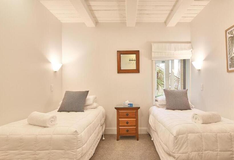 דירת חדר סופריור, Akaroa Village Inn