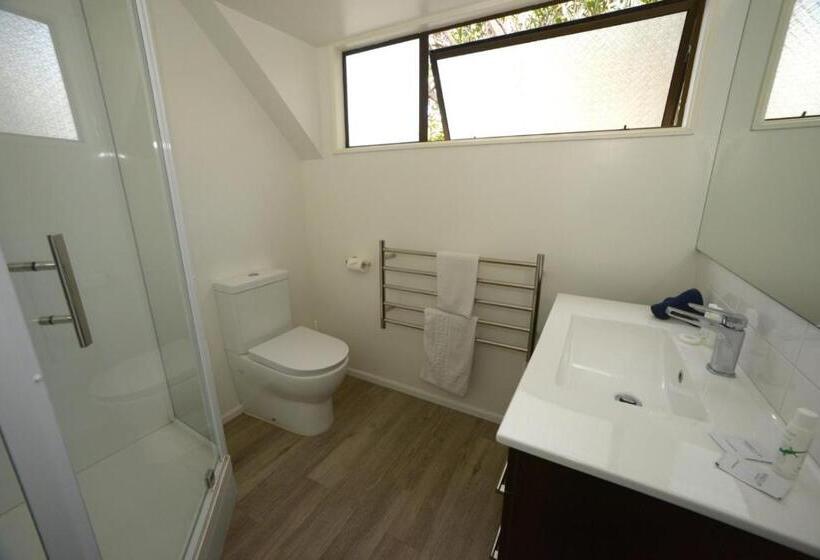 דירת חדר, Akaroa Village Inn