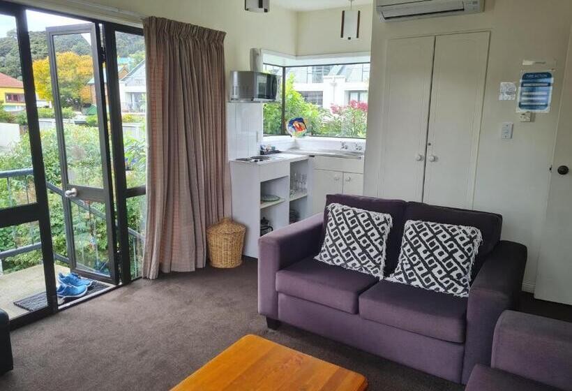 דירת חדר, Akaroa Village Inn