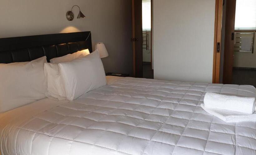 דירה בת חדר שינה 1 עם מרפסת, Akaroa Village Inn