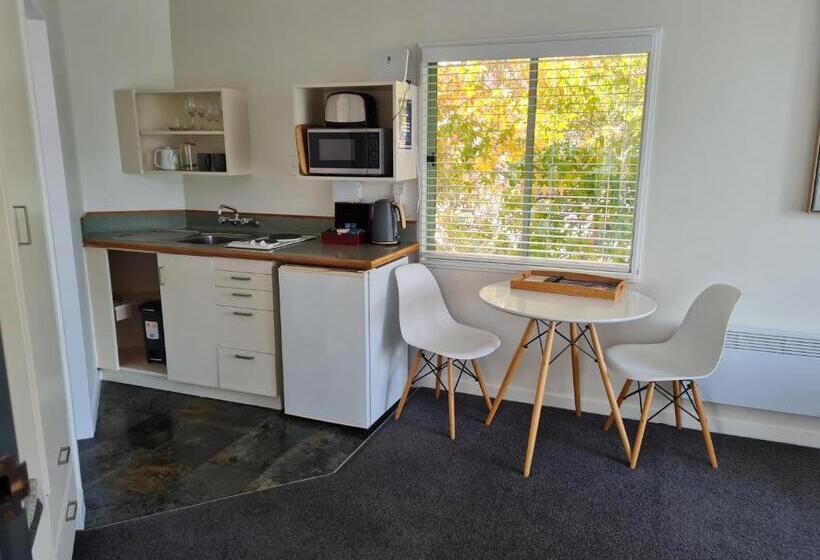 סטודיו סטנדרטי נוף לים, Akaroa Village Inn