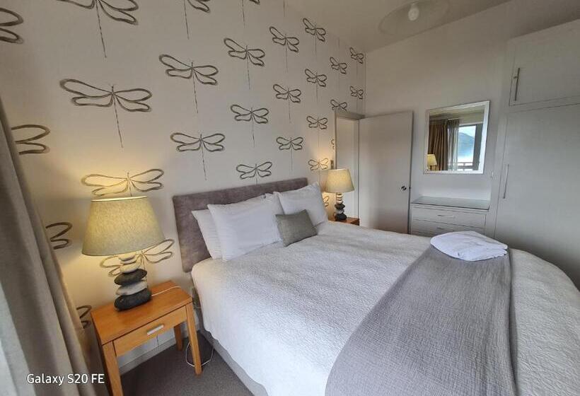 דירת חדר נוף לים, Akaroa Village Inn