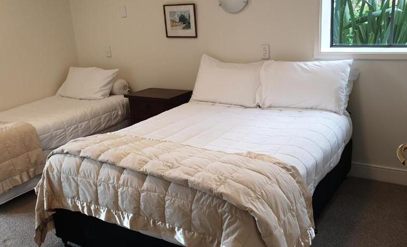 דירת חדר דלוקס, Akaroa Village Inn