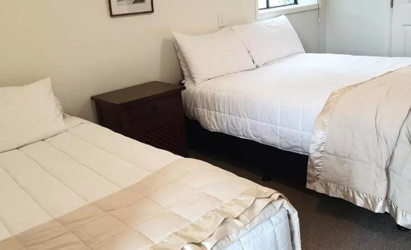 Deluxe-huoneisto 1 Makuuhuone, Akaroa Village Inn