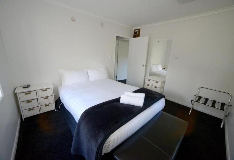 דירת חדר, Akaroa Village Inn