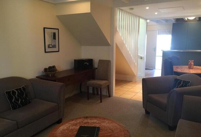 דירת חדר דלוקס, Akaroa Village Inn