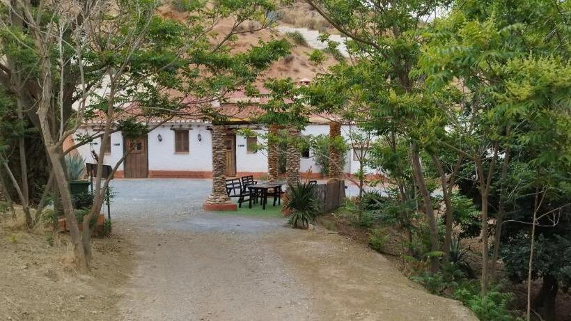 חדר סופריור עם ג'קוזי, Casas Cueva Y Cortijo La Tala En Guadix