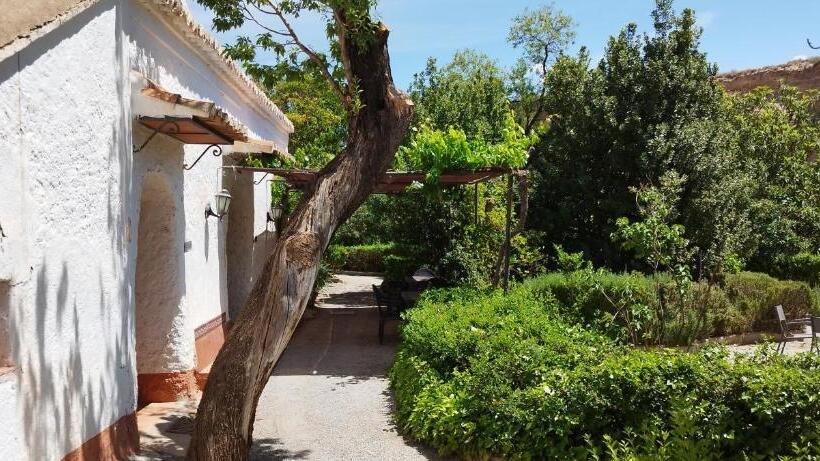 Номен Superior с Гидромассажем, Casas Cueva Y Cortijo La Tala En Guadix