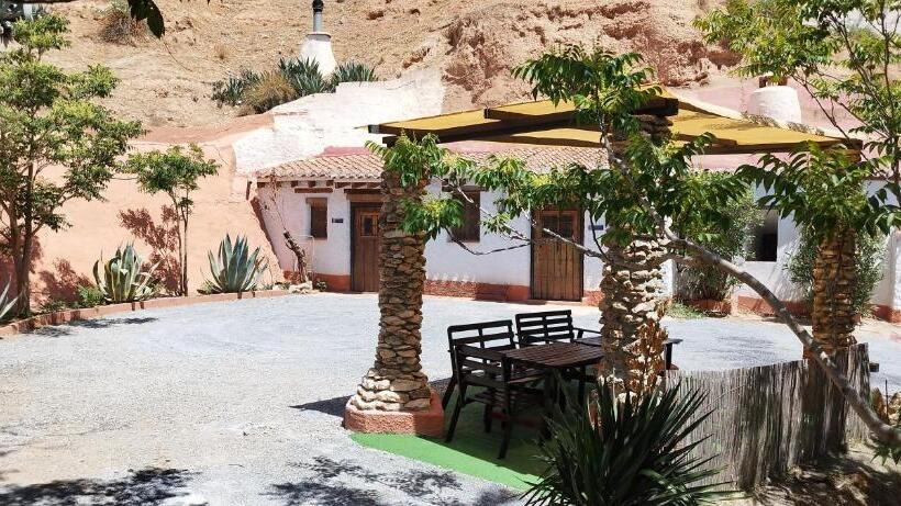 חדר סופריור עם ג'קוזי, Casas Cueva Y Cortijo La Tala En Guadix