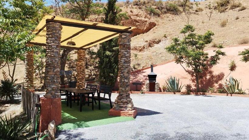Quarto Superior com Hidromassagem, Casas Cueva Y Cortijo La Tala En Guadix