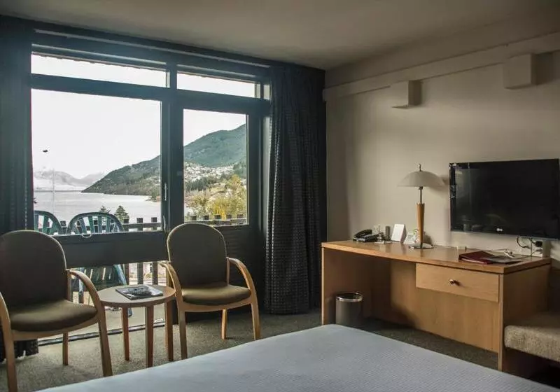 キングサイズベッドのスタンダードルーム, Heartland Hotel Queenstown