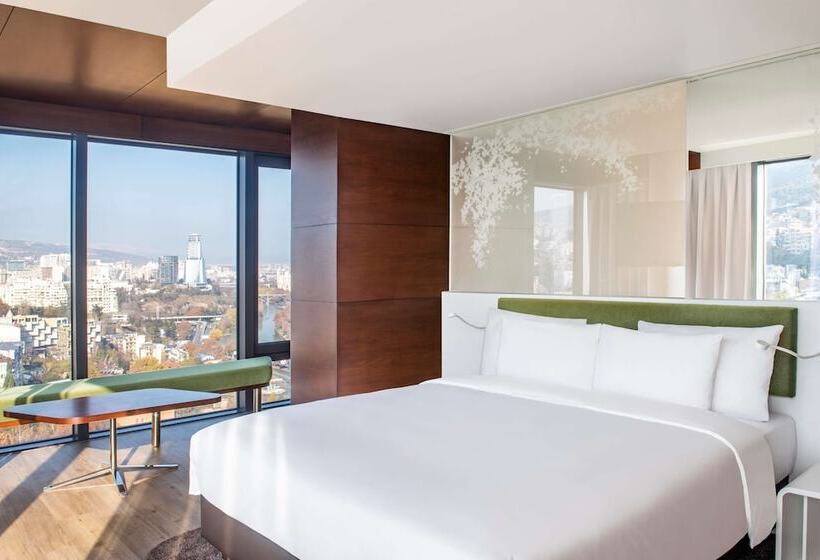 اتاق پرمیوم, Radisson Blu Iveria