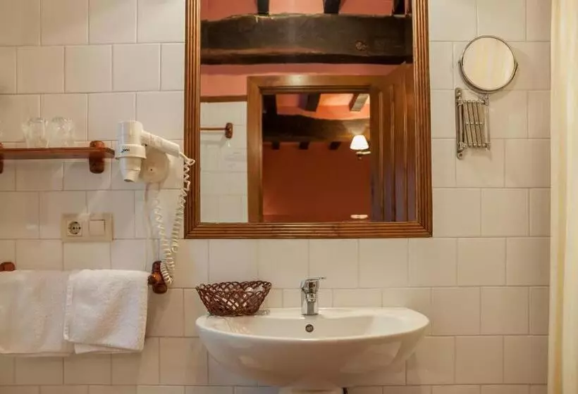 اتاق استاندارد, Casona De La Salceda