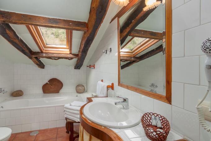 ２ベッドルームアパートメント, Casona De La Salceda