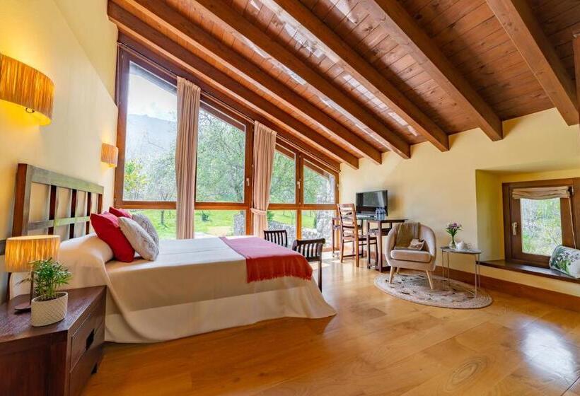 غرفة عائلية, Rural El Pandal