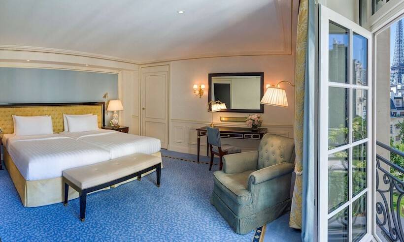 デラックスルーム, Shangri La Paris