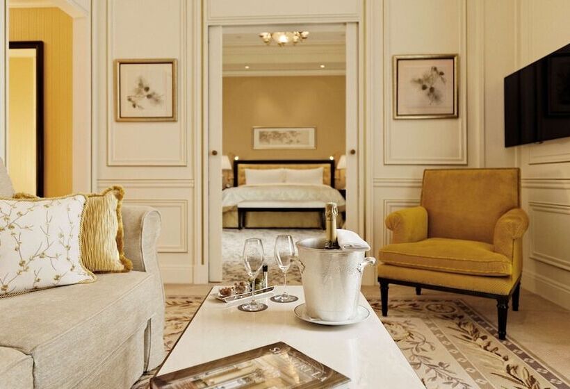 テラス付スイート, Shangri La Paris