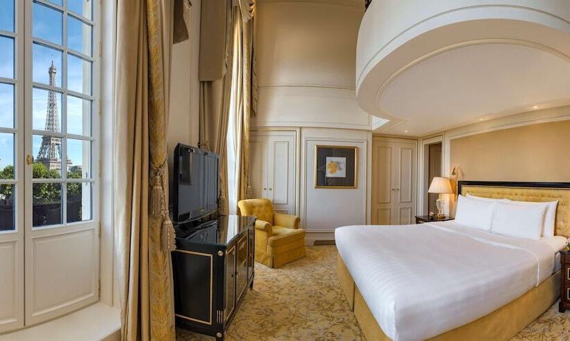 メゾネットスイート, Shangri La Paris