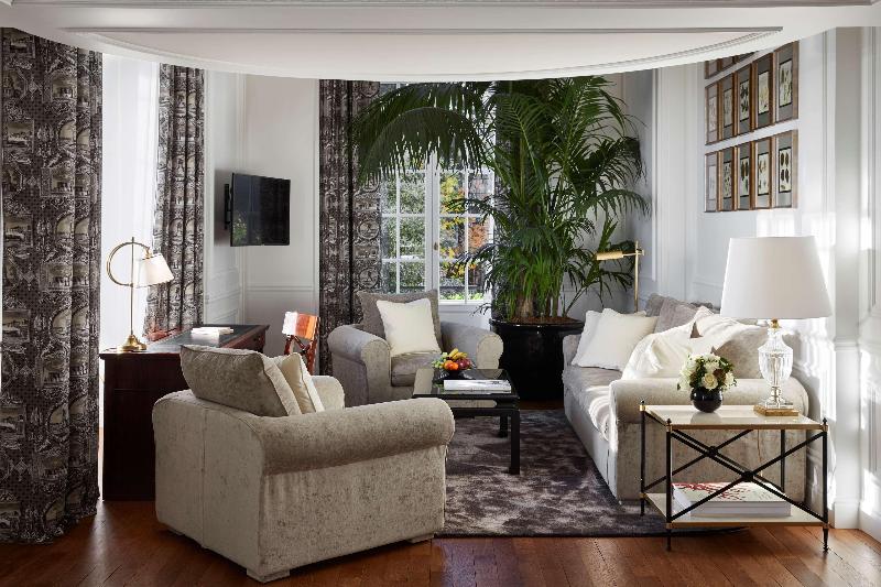 メゾネットスイート, Shangri La Paris