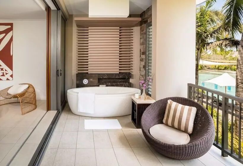 ダブルベッドスタンダードルーム, Intercontinental Fiji Golf Resort & Spa, An Ihg