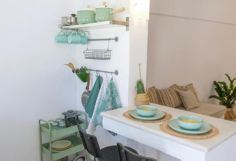 Suite 2 Chambres, Margarita Studios Ambelas