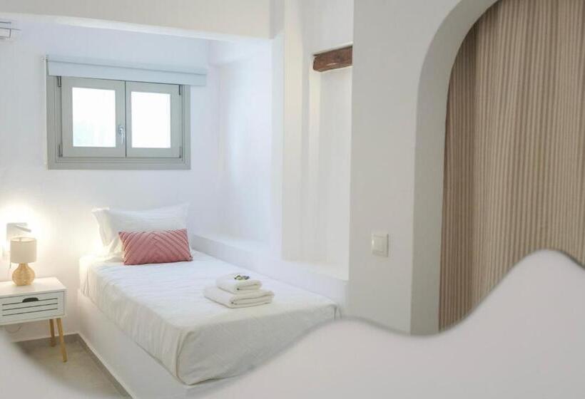 Suite Vue Jardin, Margarita Studios Ambelas