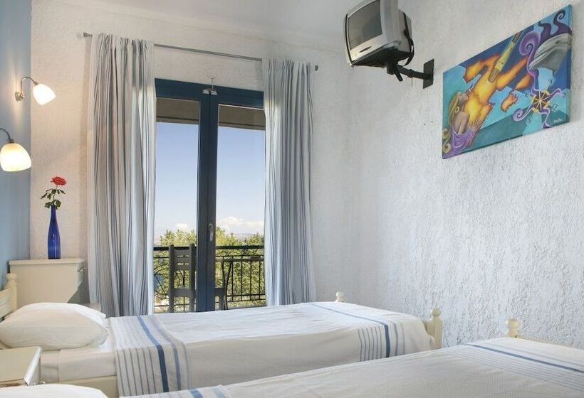 דירת חדר, Metaxatos Apartments