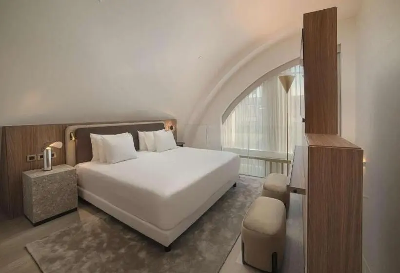 Duplex-sviitti, NH Collection Milano Citylife