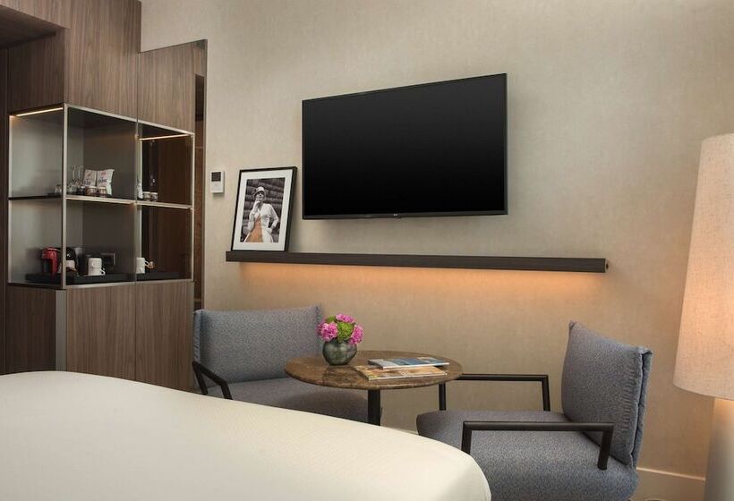 Premium Room City View, NH Collection Milano Citylife