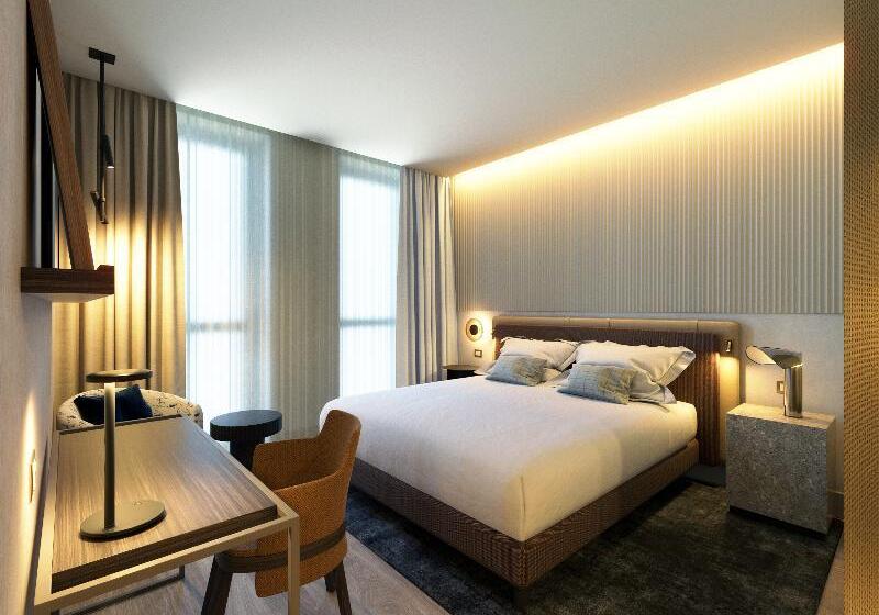 Superior Room with Terrace, NH Collection Milano Citylife