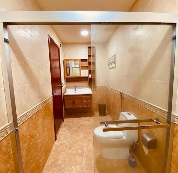 Quarto Familiar, Rindali Maldives Maaenboodhoo