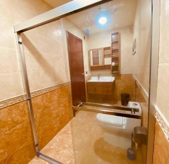 Quarto Familiar, Rindali Maldives Maaenboodhoo