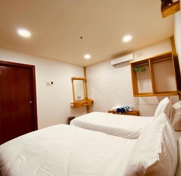 اتاق لوکس با بالکن, Rindali Maldives Maaenboodhoo