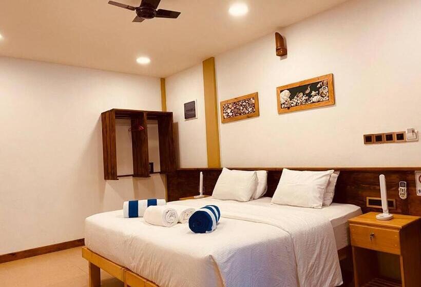 Quarto standart com varanda, Rindali Maldives Maaenboodhoo