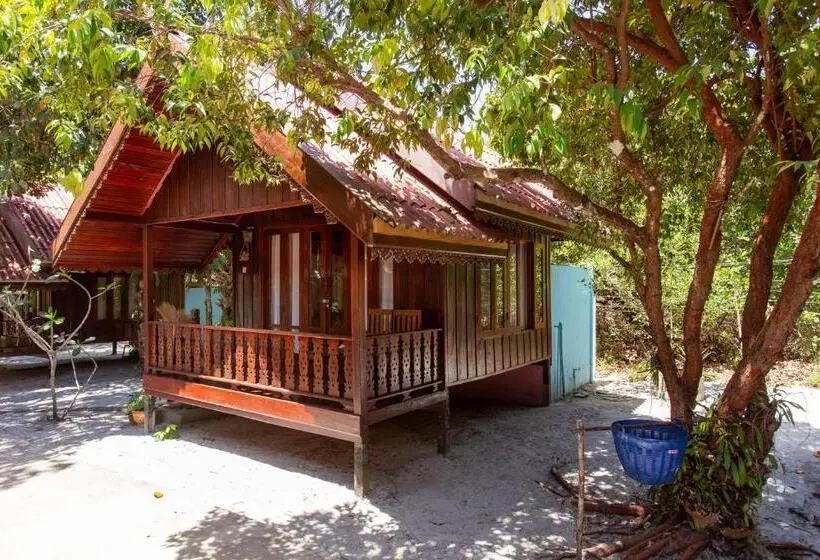 スタンダードバンガロー, Frog Beach House