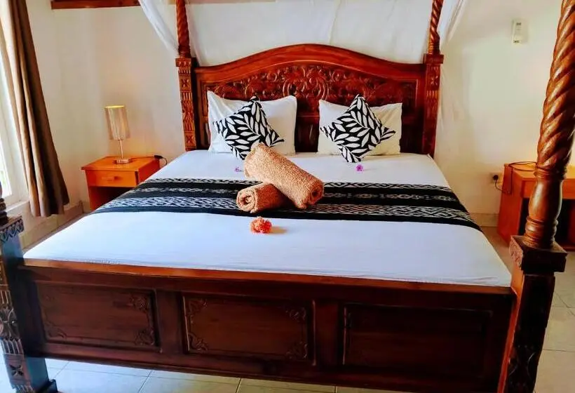 بانگلوی استاندارد, Balengku Homestay