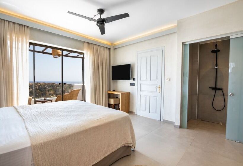 סוויטת אקזקיוטיב נוף לים, Aegean Village Beachfront Resort