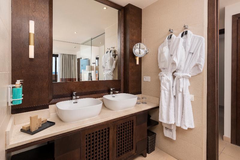 带海景的复工套房, Barcelo Tenerife Royal Level