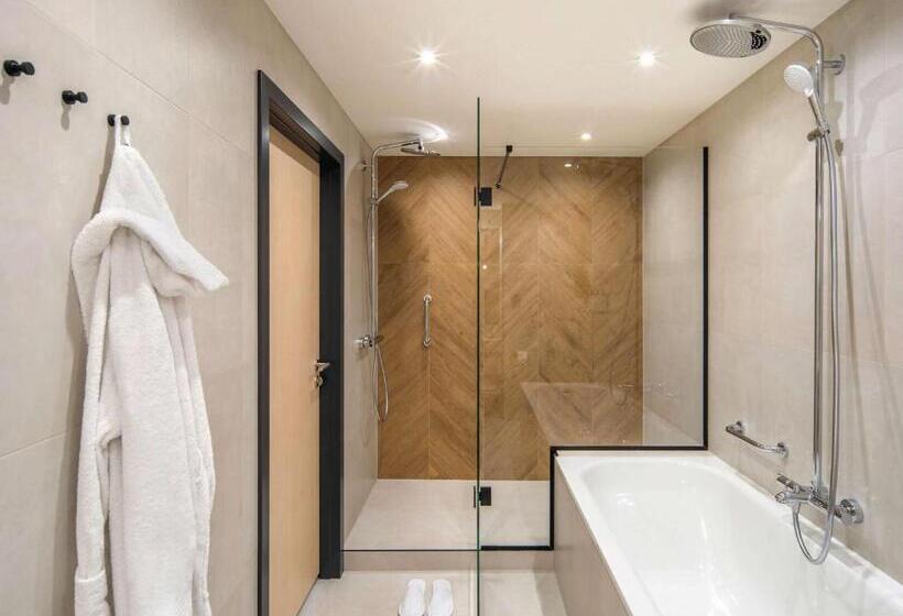 سوییت جونیور, Mercure Katowice Centrum